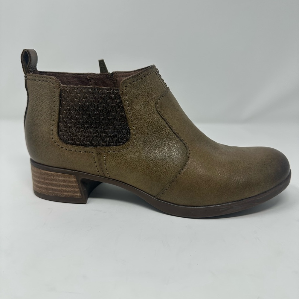 Dansko Lola Ankle Boots Womens 37 US 6.5  Brown Burnished Low Chelsea Zip Moto